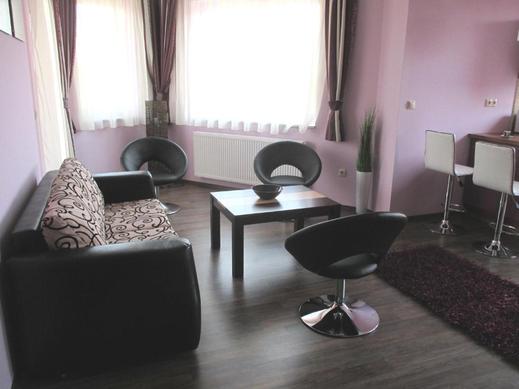 Alpha Apartman Шарвар Номер фото